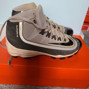 Boys Nike Baseball cleats Huarache
